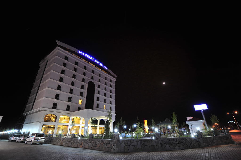 Grand Cenas Hotel Agri Exterior photo
